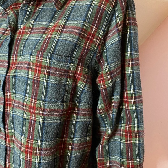 L.L. Bean Women's Flannel Shirt - Picture 4 of 13